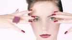 Adobe Photoshop CS4 pour la mode : Changez la couleur d'un vernis à ongles !